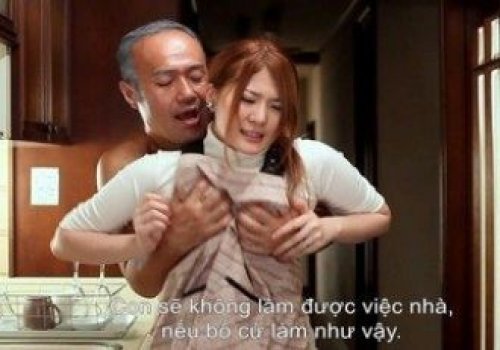 Bố chồng hồi xuân khi sống chung con dâu trẻ dáng ngon